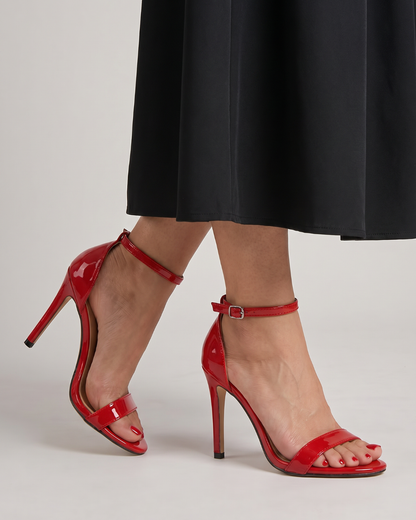 TACONES AGUJA CHAROL ROJO TIRA TOBILLO