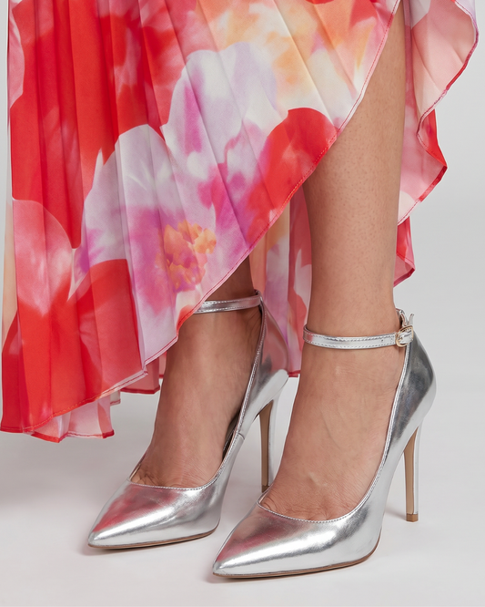 TACONES AGUJA PLATEADOS EFECTO ESPEJO