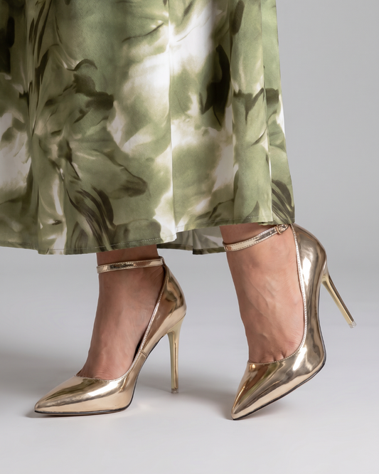 TACONES AGUJA METALIZADO DORADO