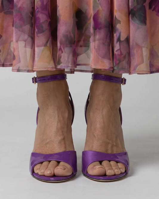 TACONES AGUJA CHAROL MORADO
