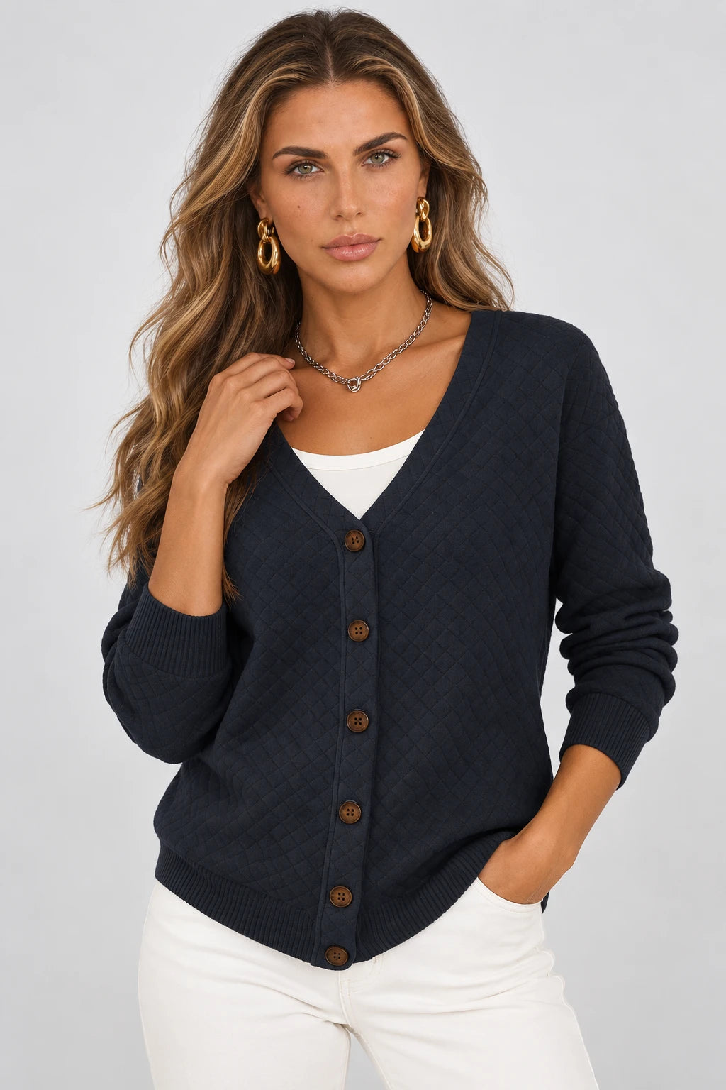 CÁRDIGAN LUCÍA™ – SUAVIDAD CON ESTILO