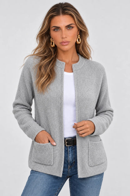 CÁRDIGAN KARLA™ – ESTILO QUE ACOMPAÑA