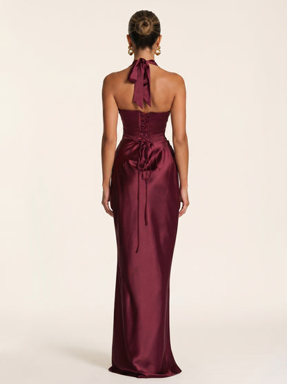 VESTIDO MAXI SATÉN HALTER CON ESPALDA DE CORSÉ