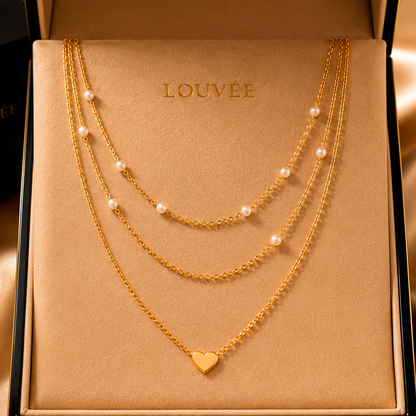 COLLAR TRIPLE CAPAS CORAZÓN DORADO